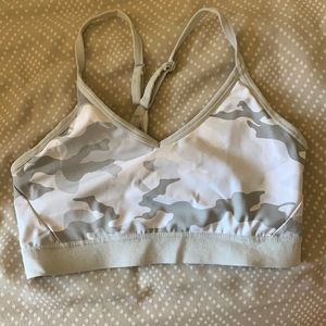 Women’s sports bra
